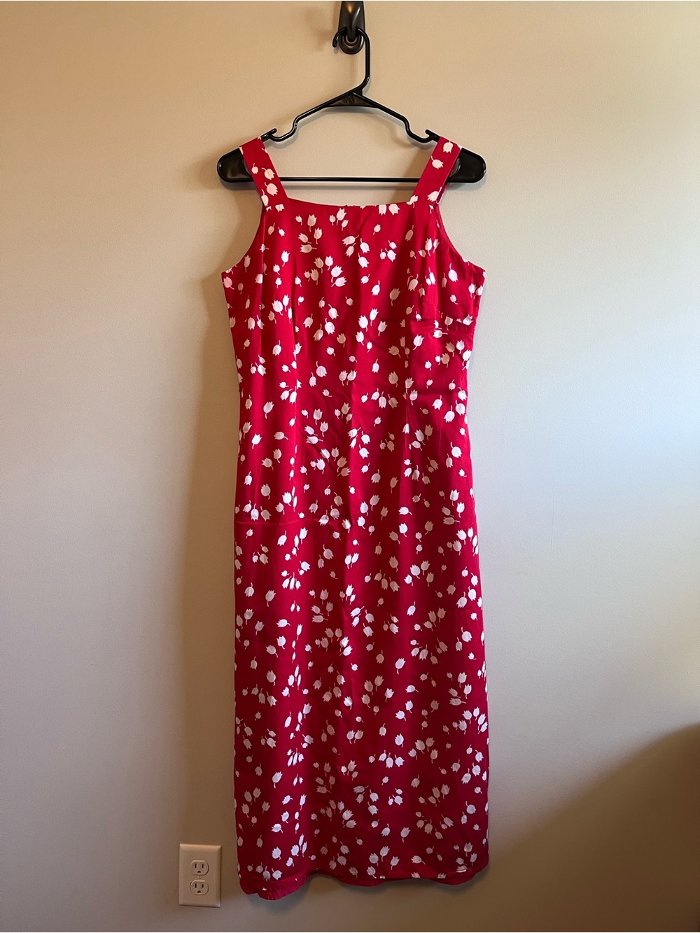 Liz Claiborne Petite Red Floral Midi Dress with White Print